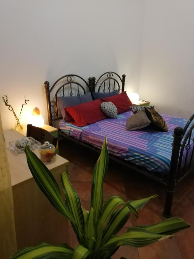 Guglielmo Room's Bed & Breakfast 2*